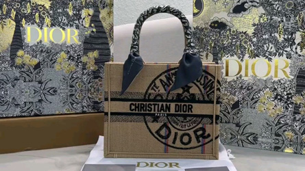 
				Dior - Bag
				torbalar